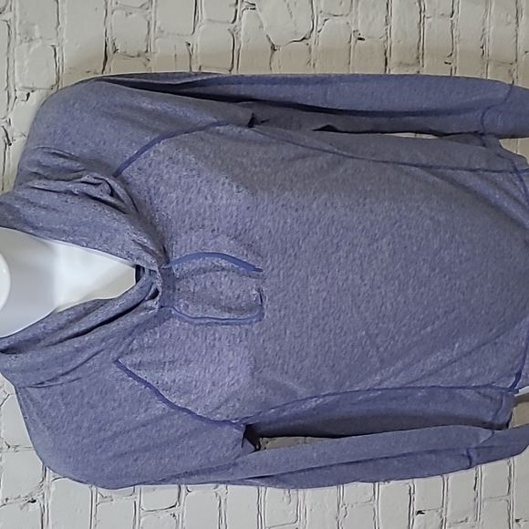 Gap Fit Cowl Neck Top - Picture 2 of 8